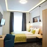 Dias