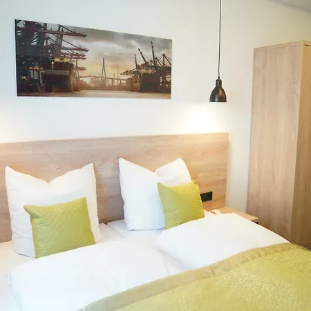 Dias Пиннеберг